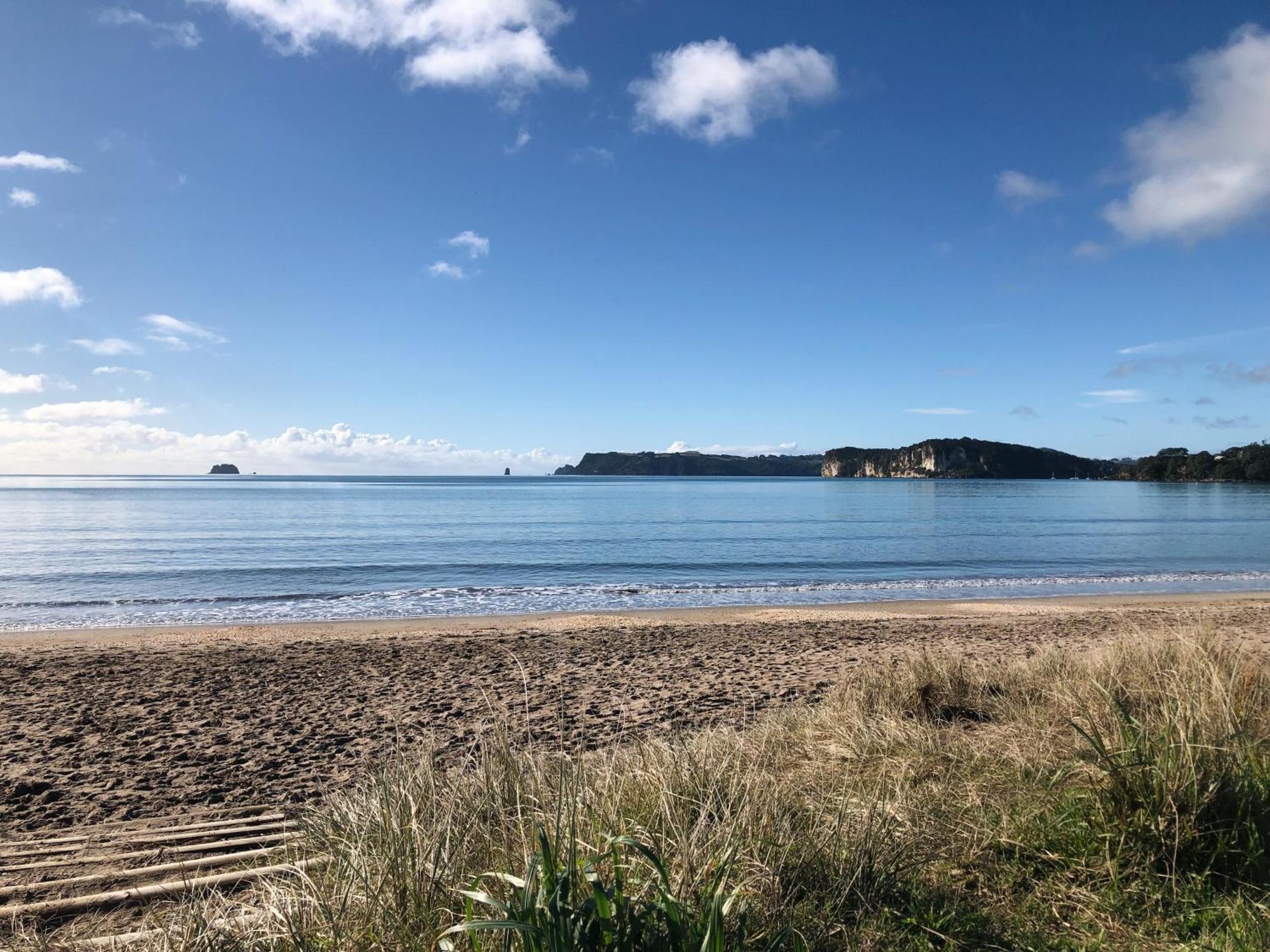 Sybil'S Place Whitianga Exterior photo